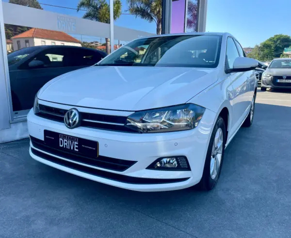 Volkswagen Polo 1.0 TSI Confortline 1