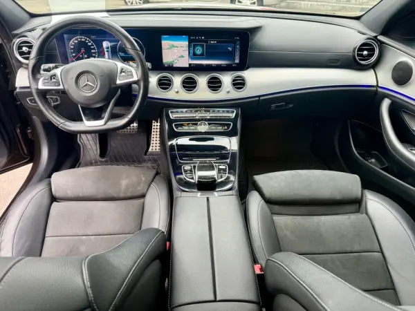 Mercedes-Benz E 220 d AMG Line 8