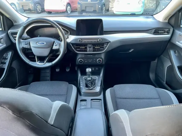 Ford Focus SW 1.0 EcoBoost S&S ACTIVE STYLE 8