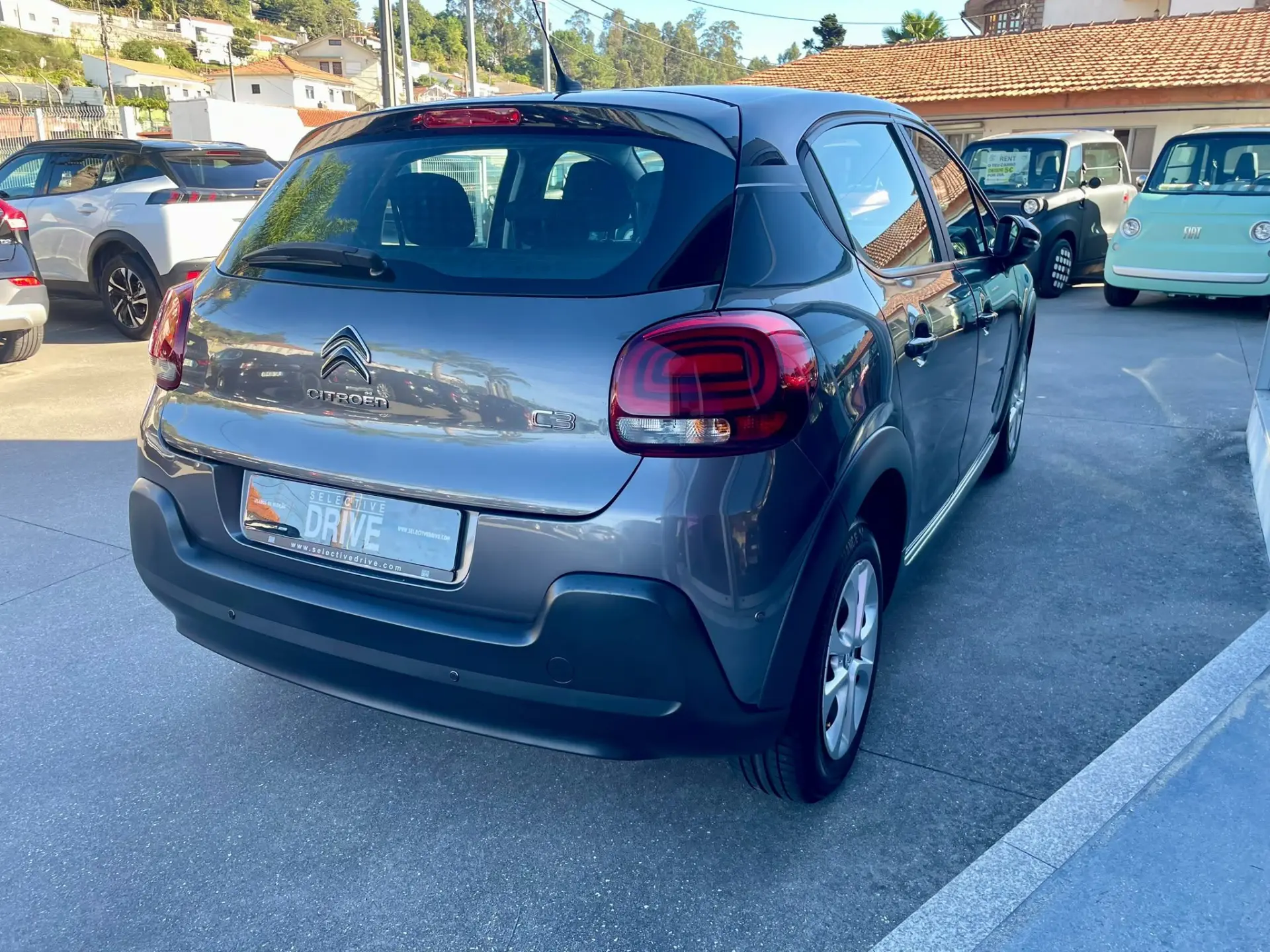 Citroen C3 1.2 PureTech Attraction 4