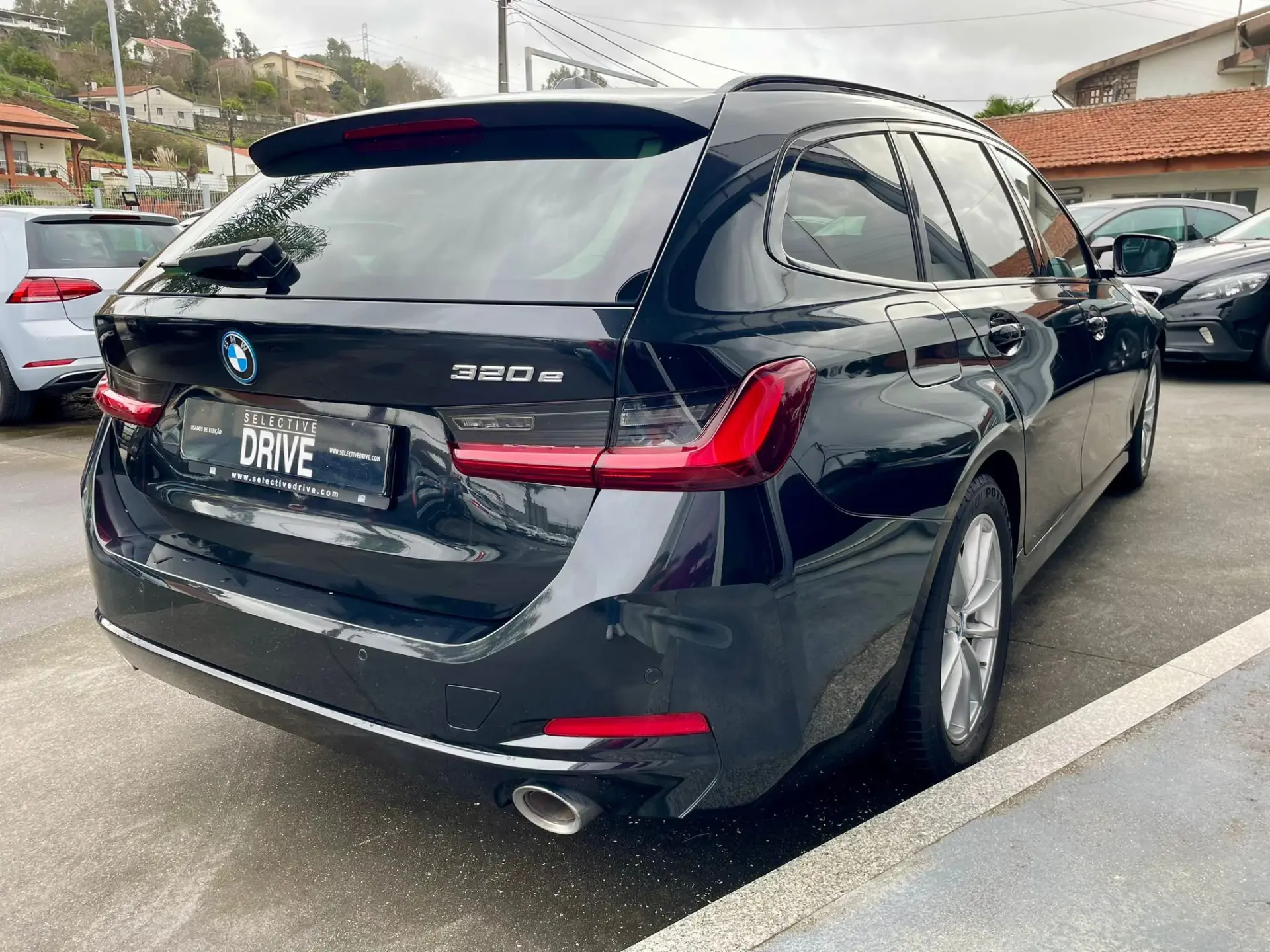 BMW 320 e Corporate Edition Auto 4