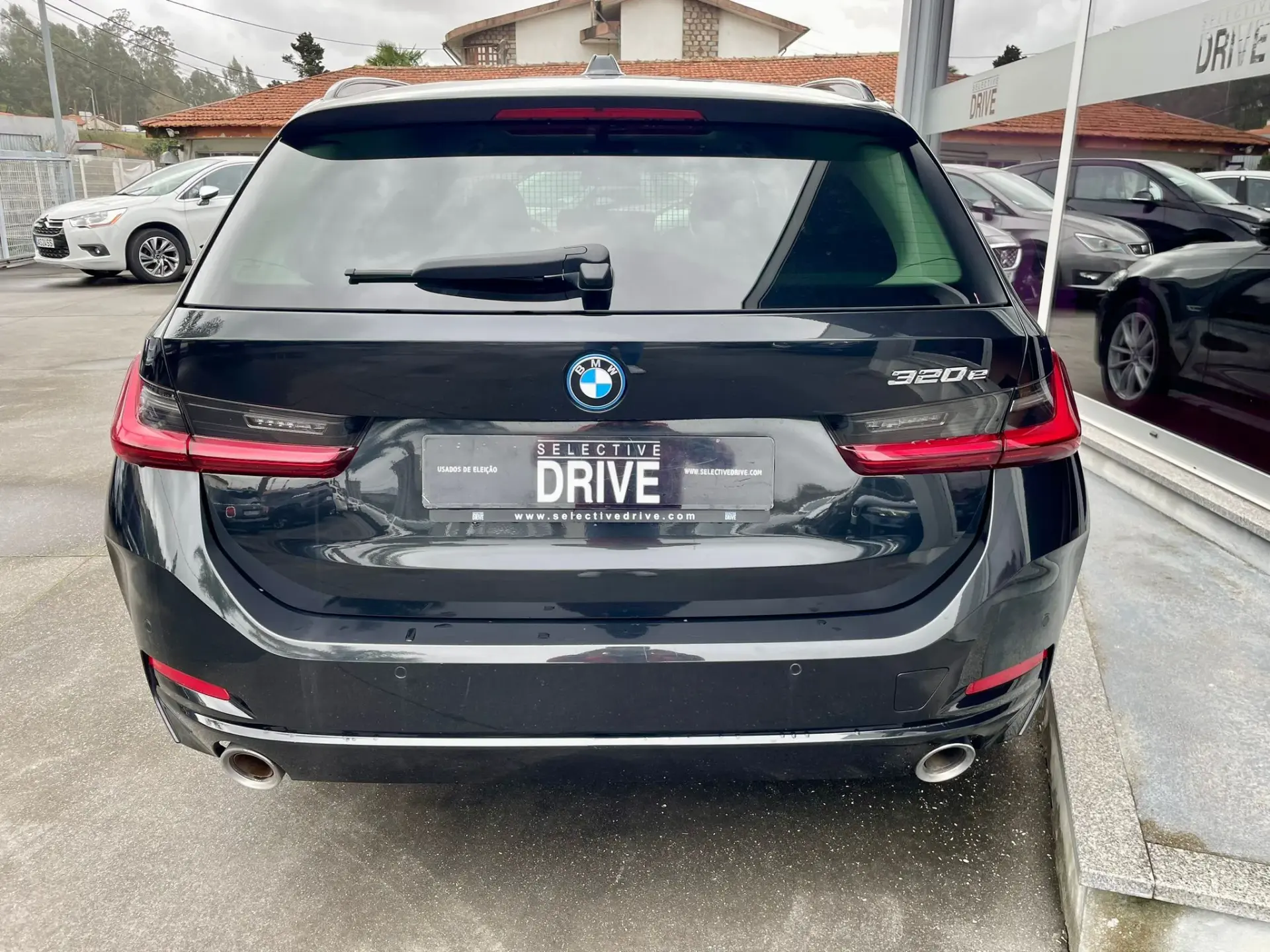 BMW 320 e Corporate Edition Auto 5