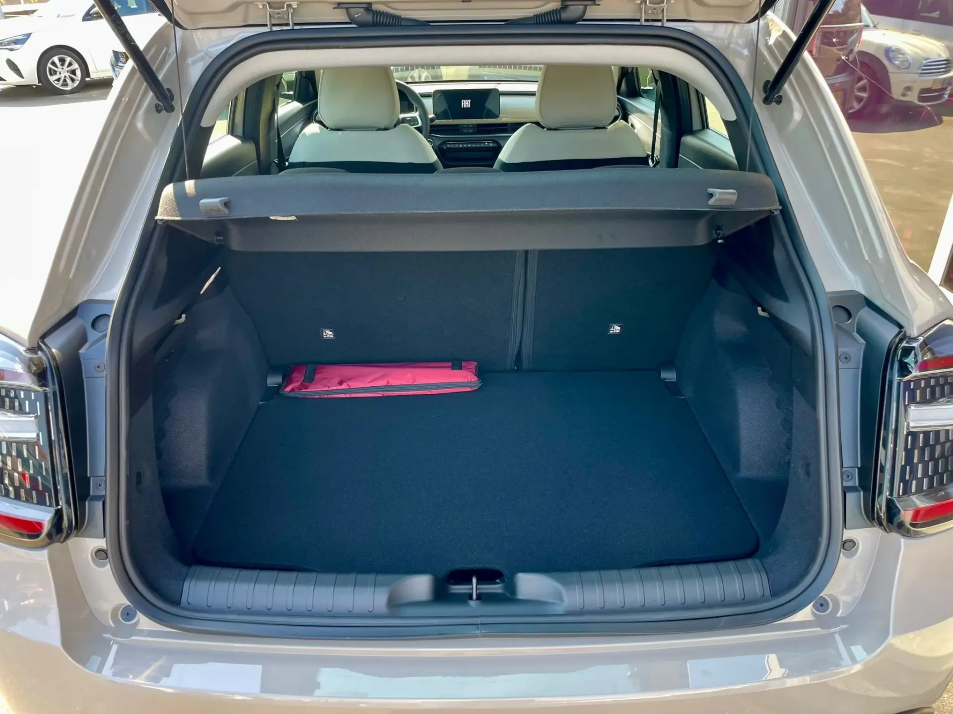 Fiat 600 1.2 Hybrid Icon 11