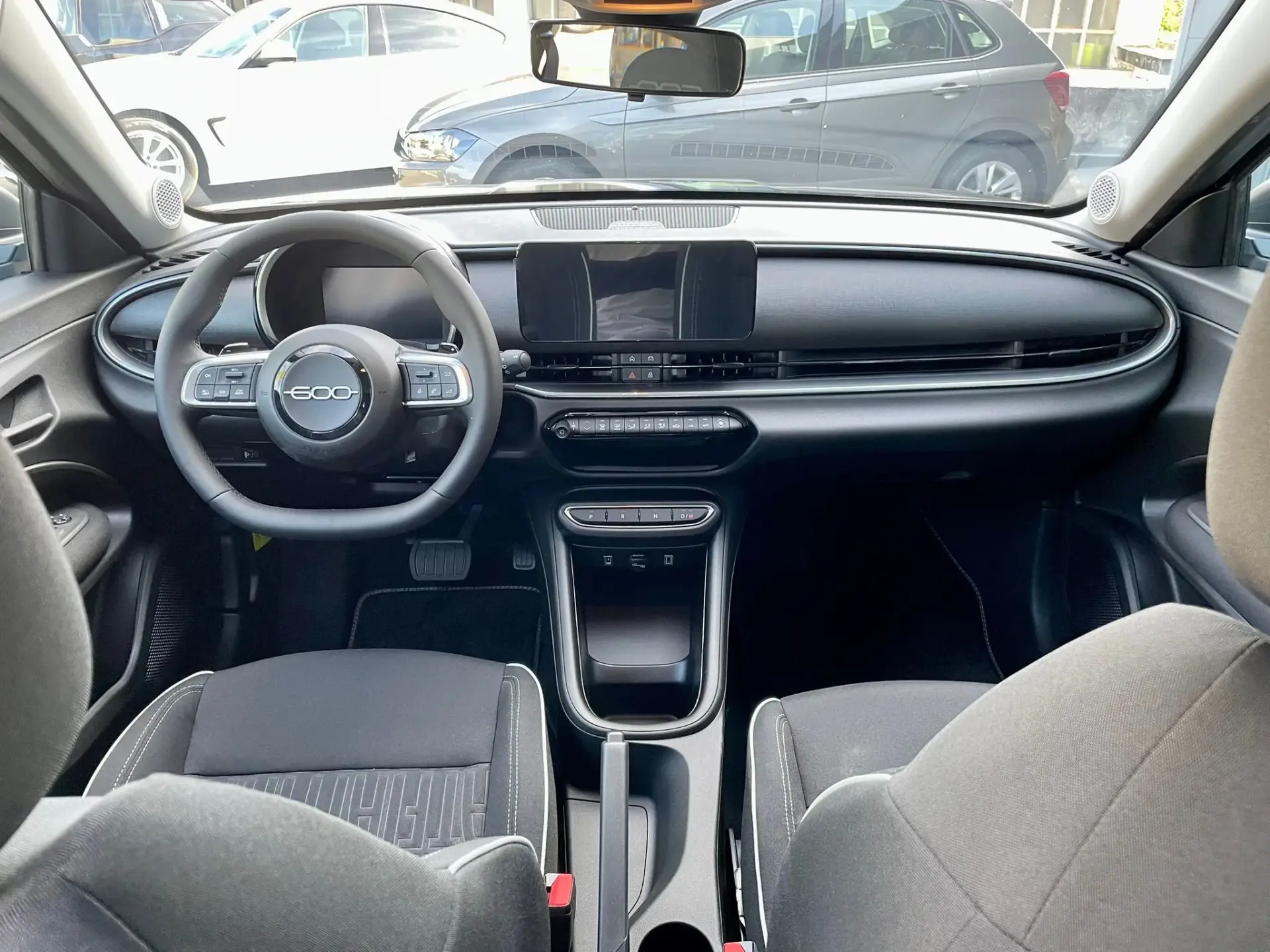 Fiat 600 1.2 Hybrid Pop 8