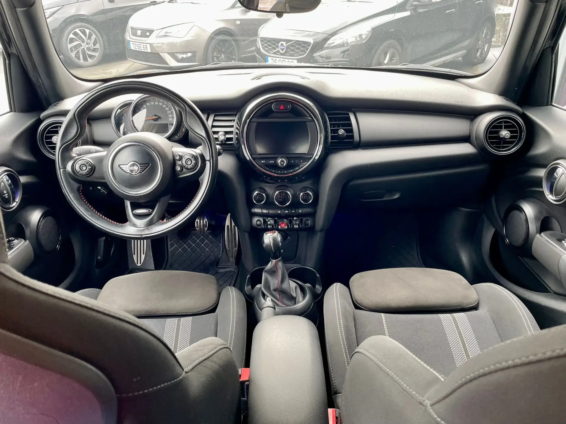 MINI 5 Portas One D 9