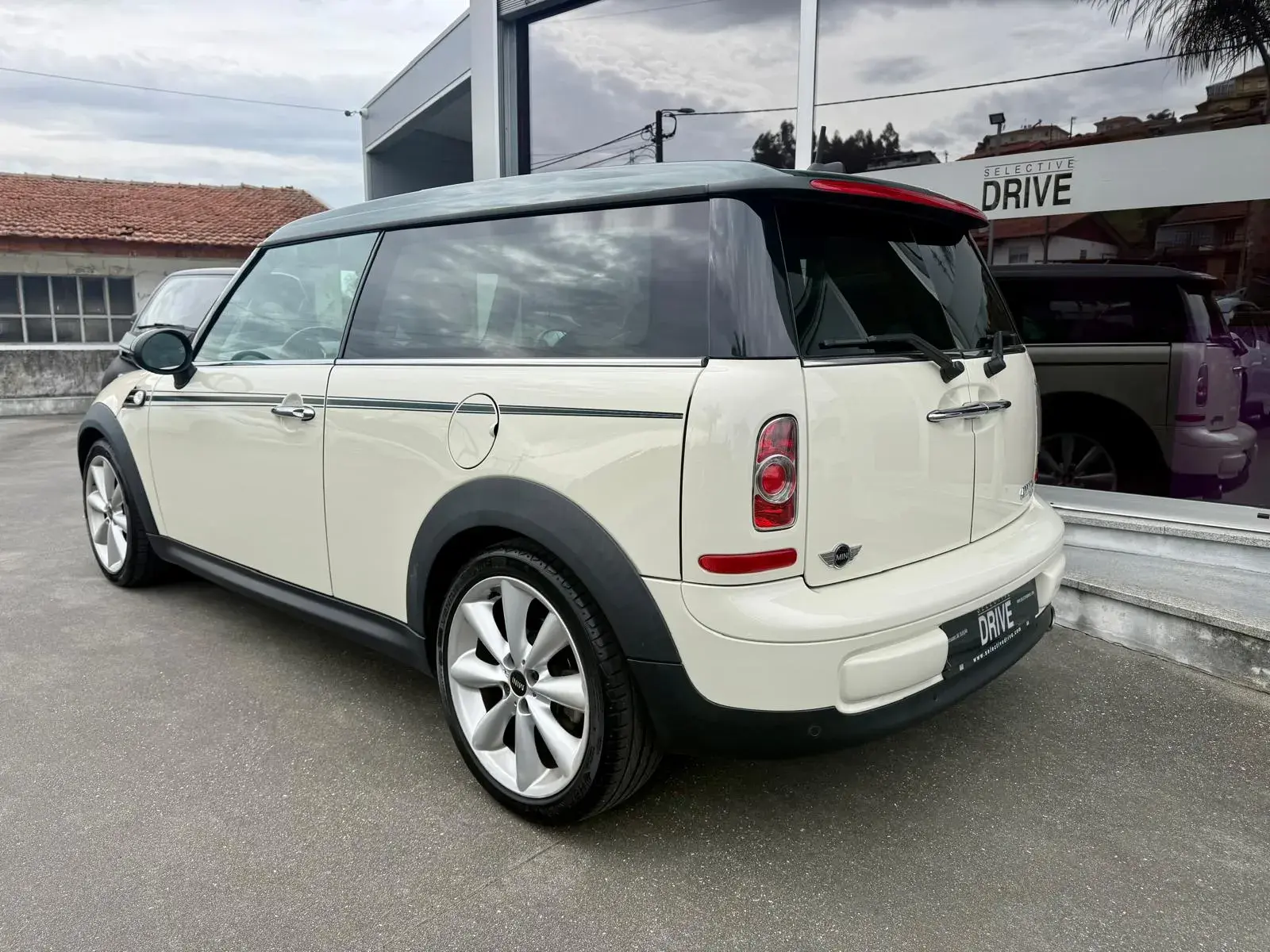MINI Clubman Cooper D 6