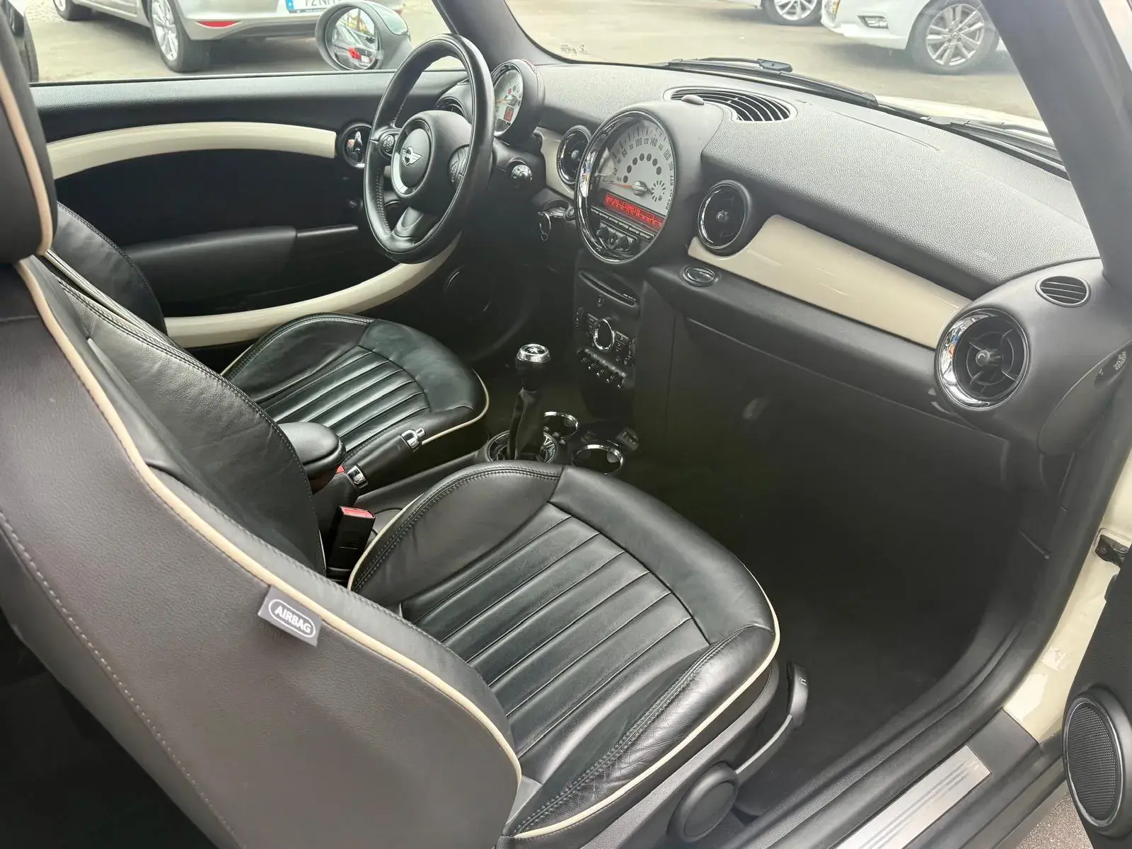 MINI Clubman Cooper D 10
