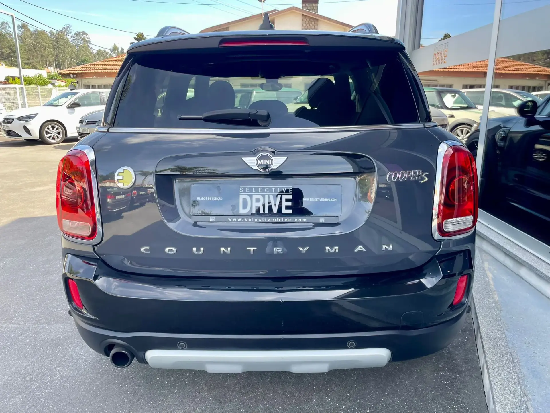 MINI Countryman Cooper SE ALL4 Auto 5