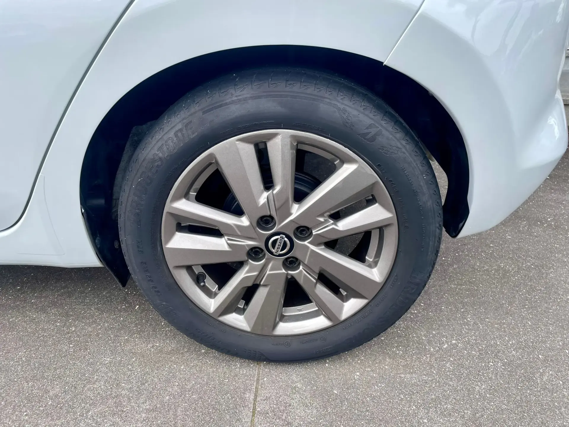 Nissan Micra 1.0 IG-T N-Connecta 7