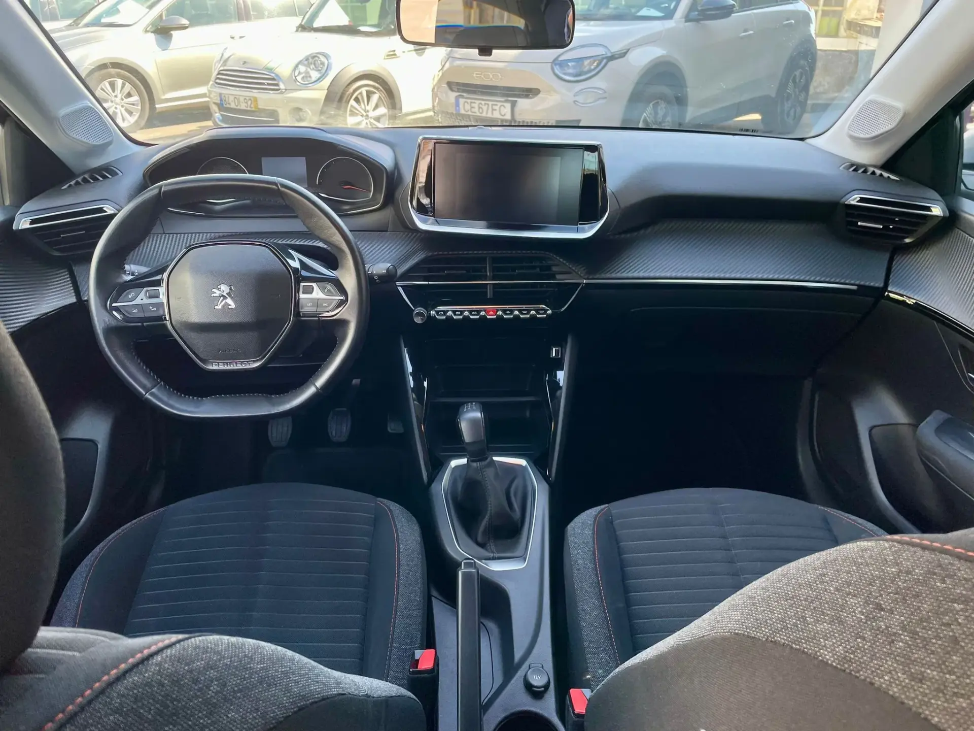 Peugeot 208 1.2 PureTech Active 8