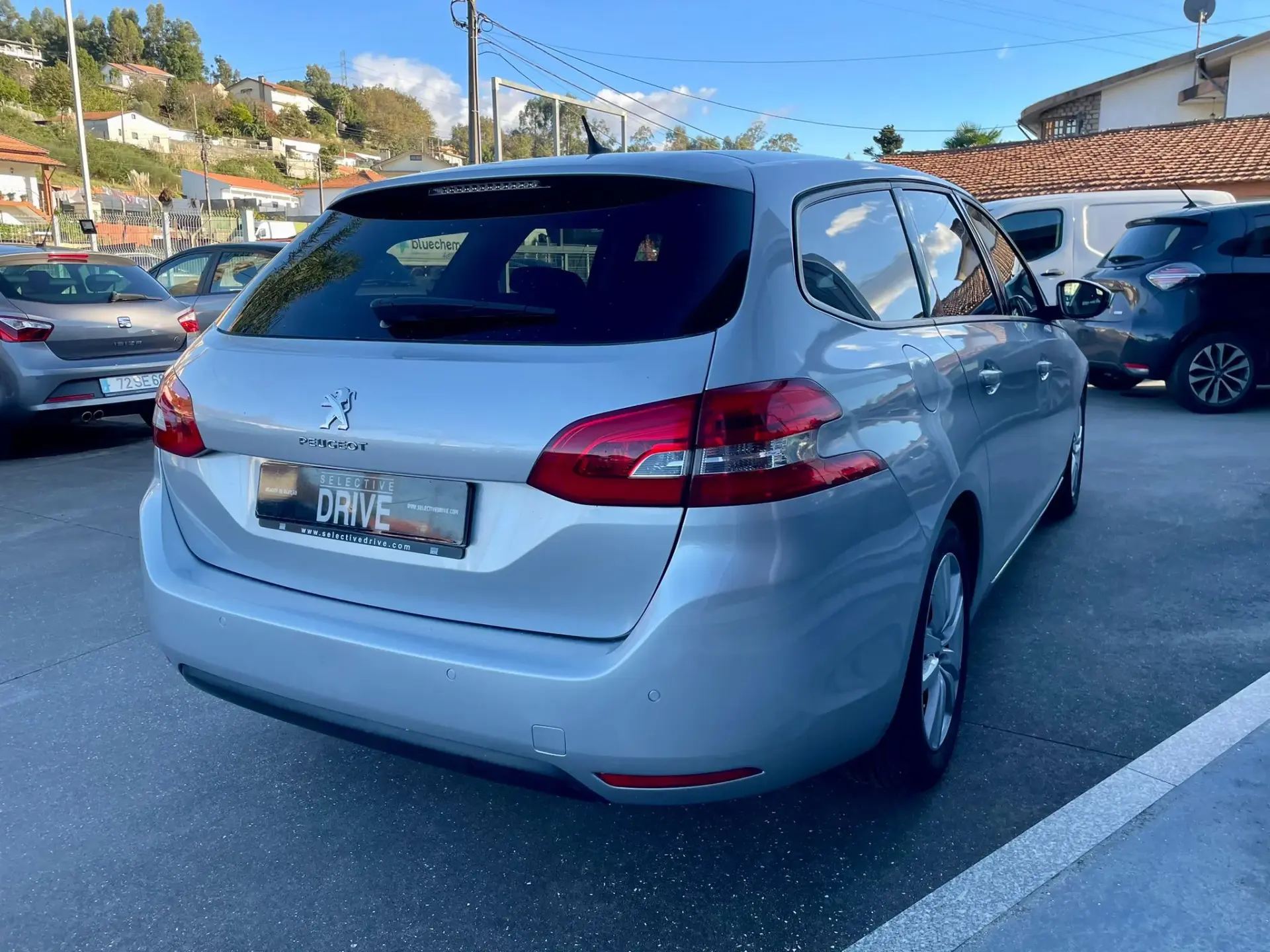 Peugeot 308 SW 1.6 BlueHDi Allure 4