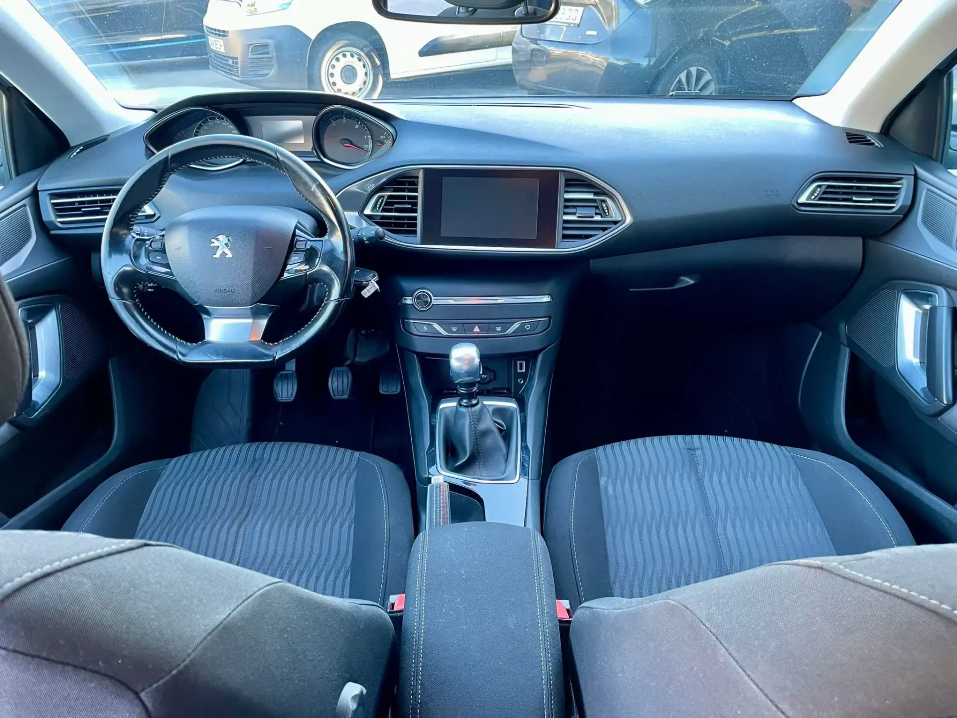 Peugeot 308 SW 1.6 BlueHDi Allure 8