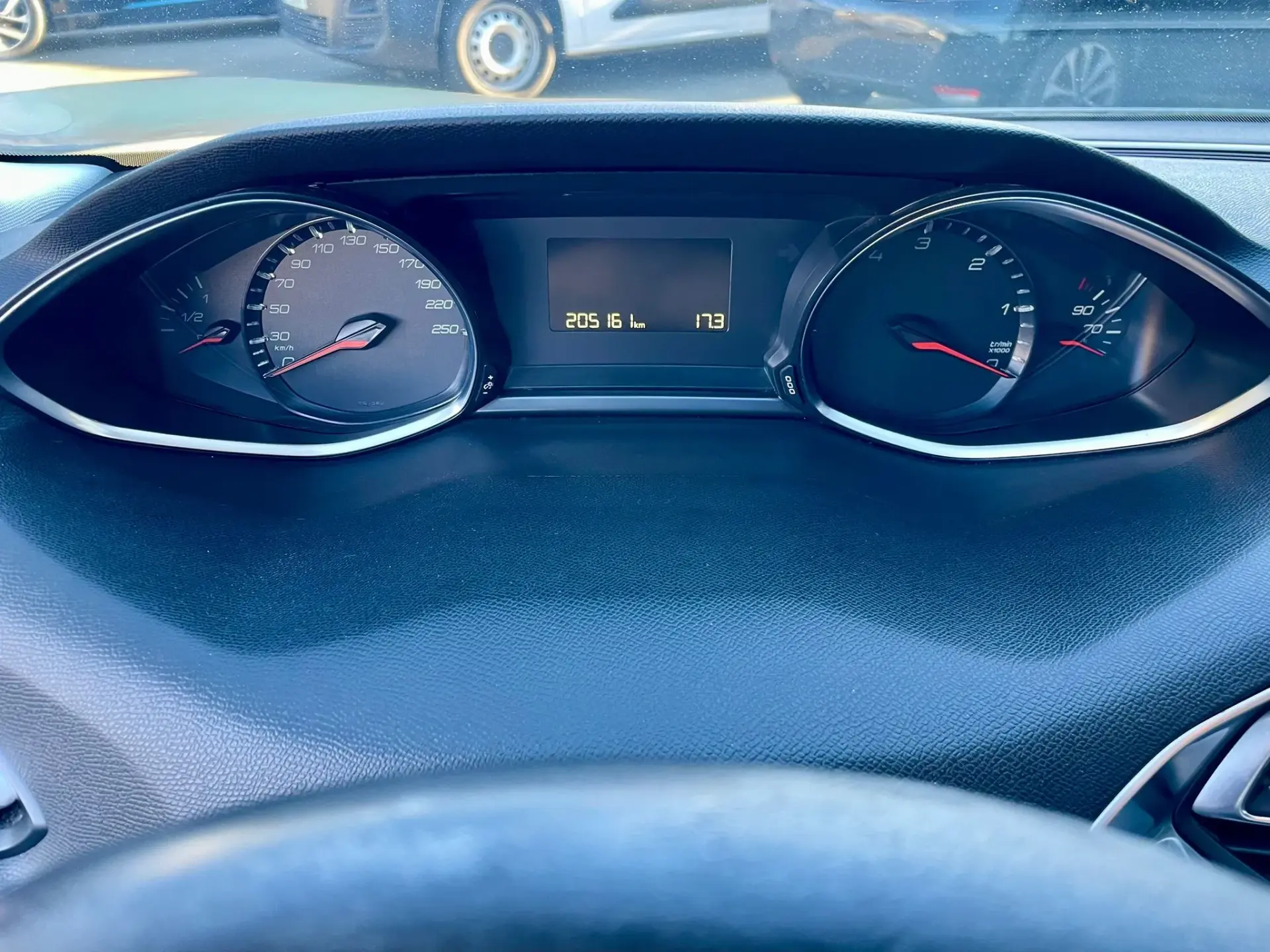 Peugeot 308 SW 1.6 BlueHDi Allure 12