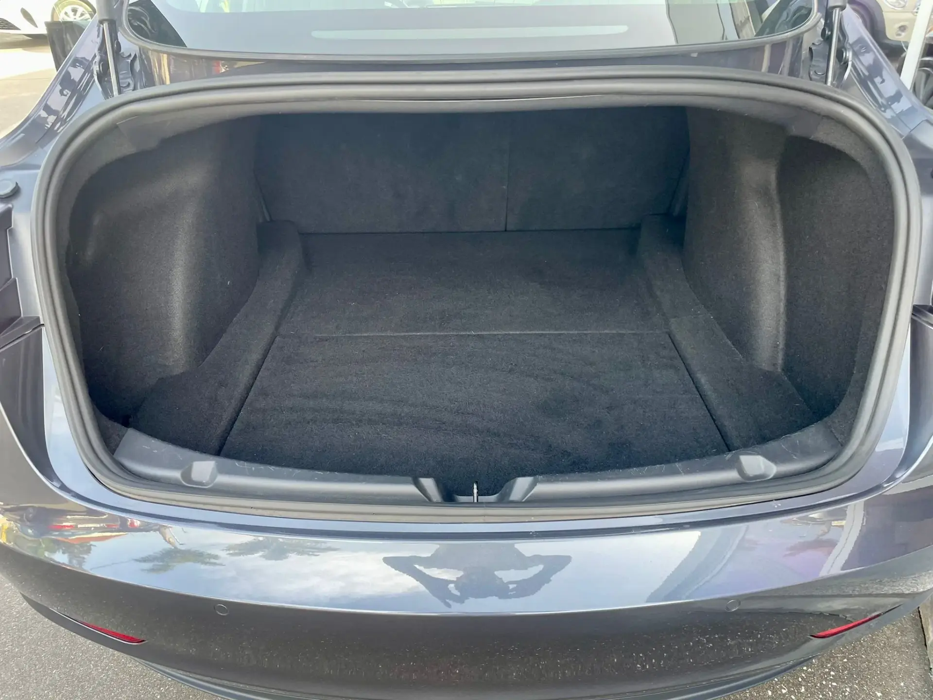 Tesla Model 3 Standard Range Plus RWD 11