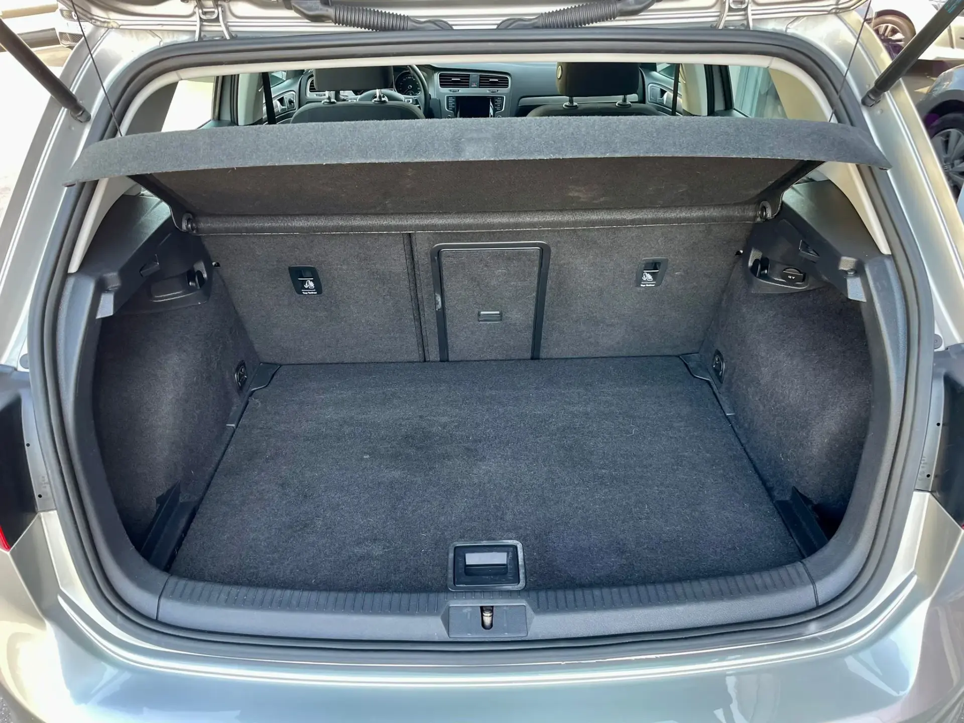 Volkswagen Golf 1.2 TSi Confortline 11