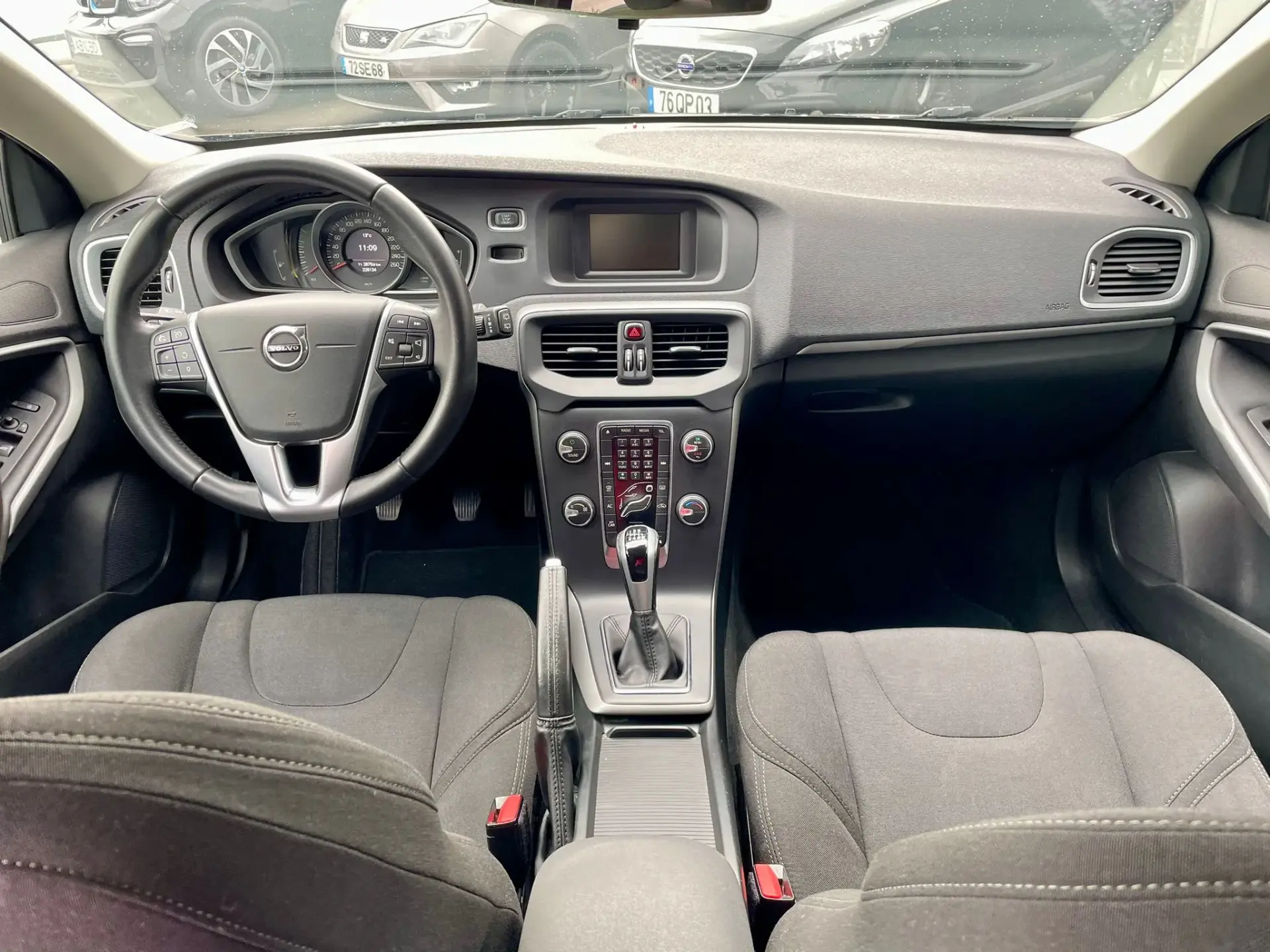 Volvo V40 2.0 D2 Kinetic Eco 8