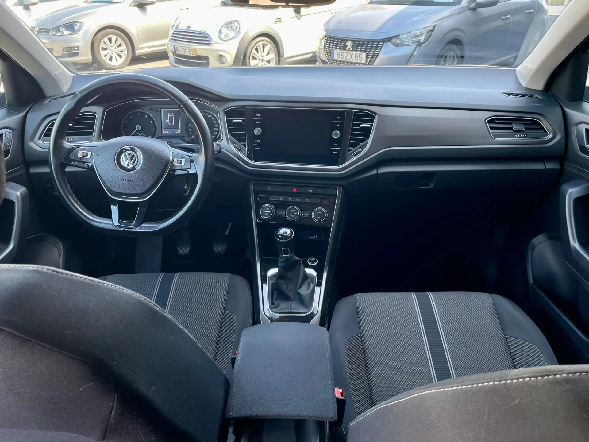 Volkswagen T-Roc 1.0 TSI Style 8