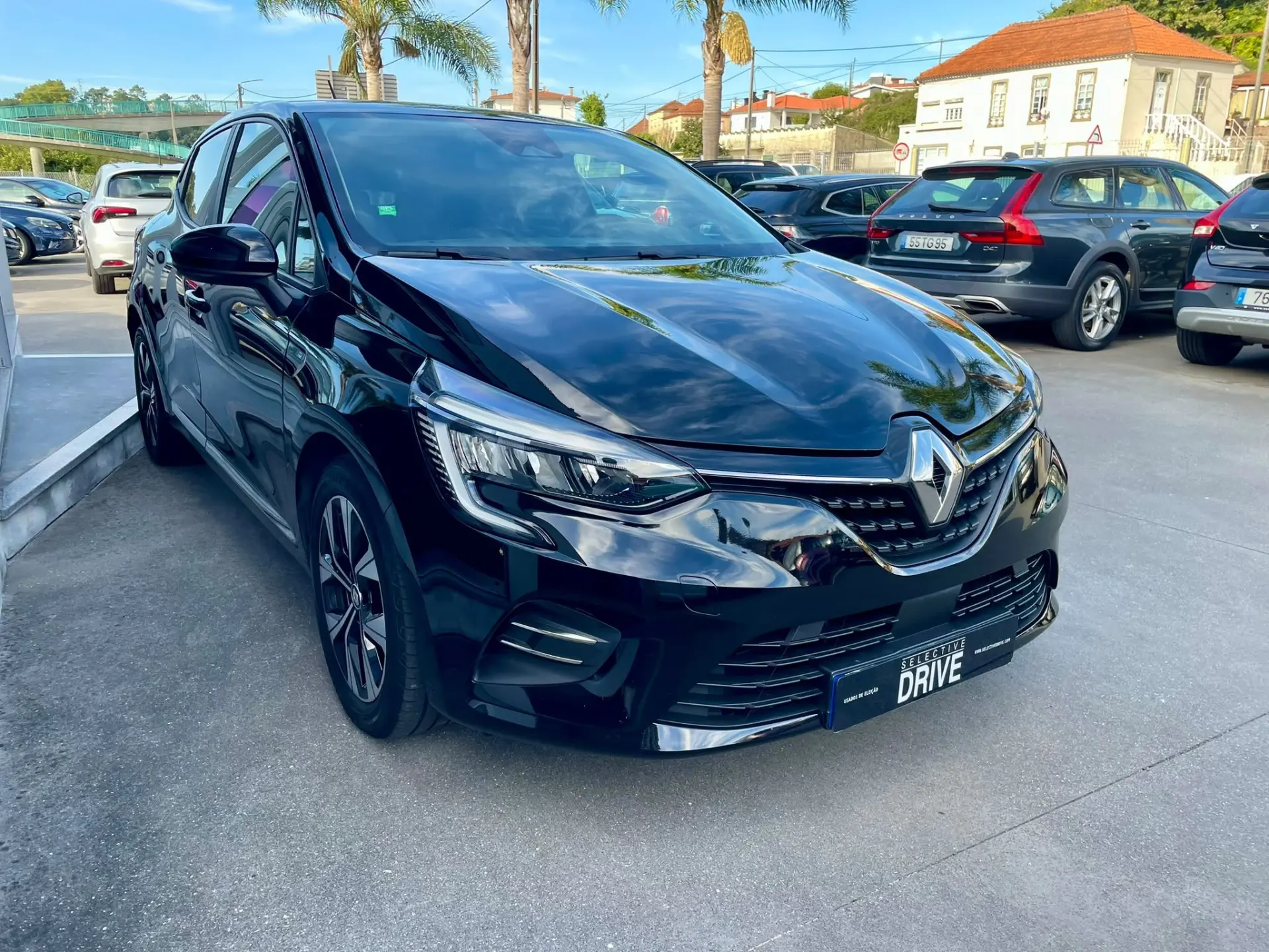 Renault Clio 1.0 TCe Evolution Bi-Fuel 3