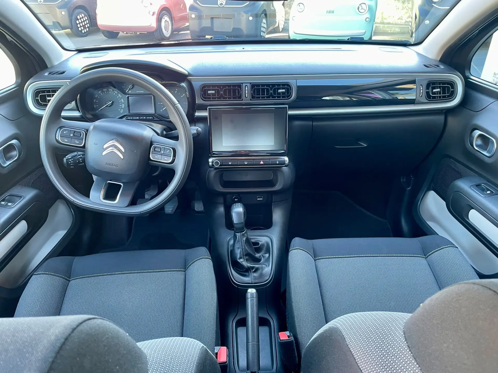 Citroen C3 1.2 PureTech Attraction 7