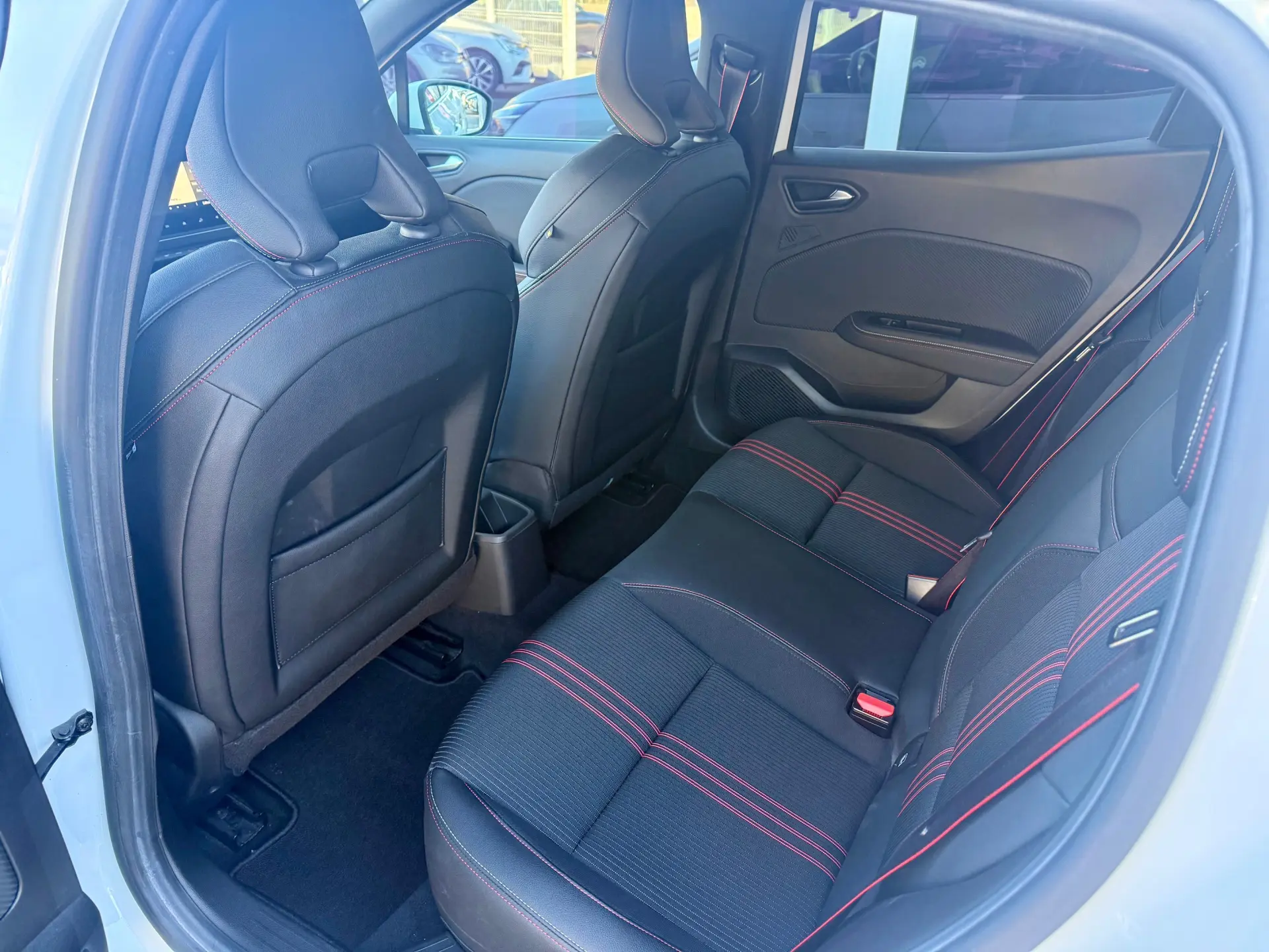 Renault Clio 1.0 TCe RS Line 11