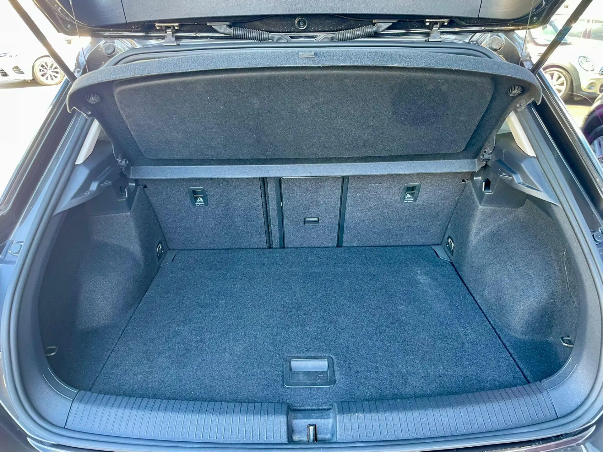 Volkswagen T-Roc 1.0 TSI Style 11