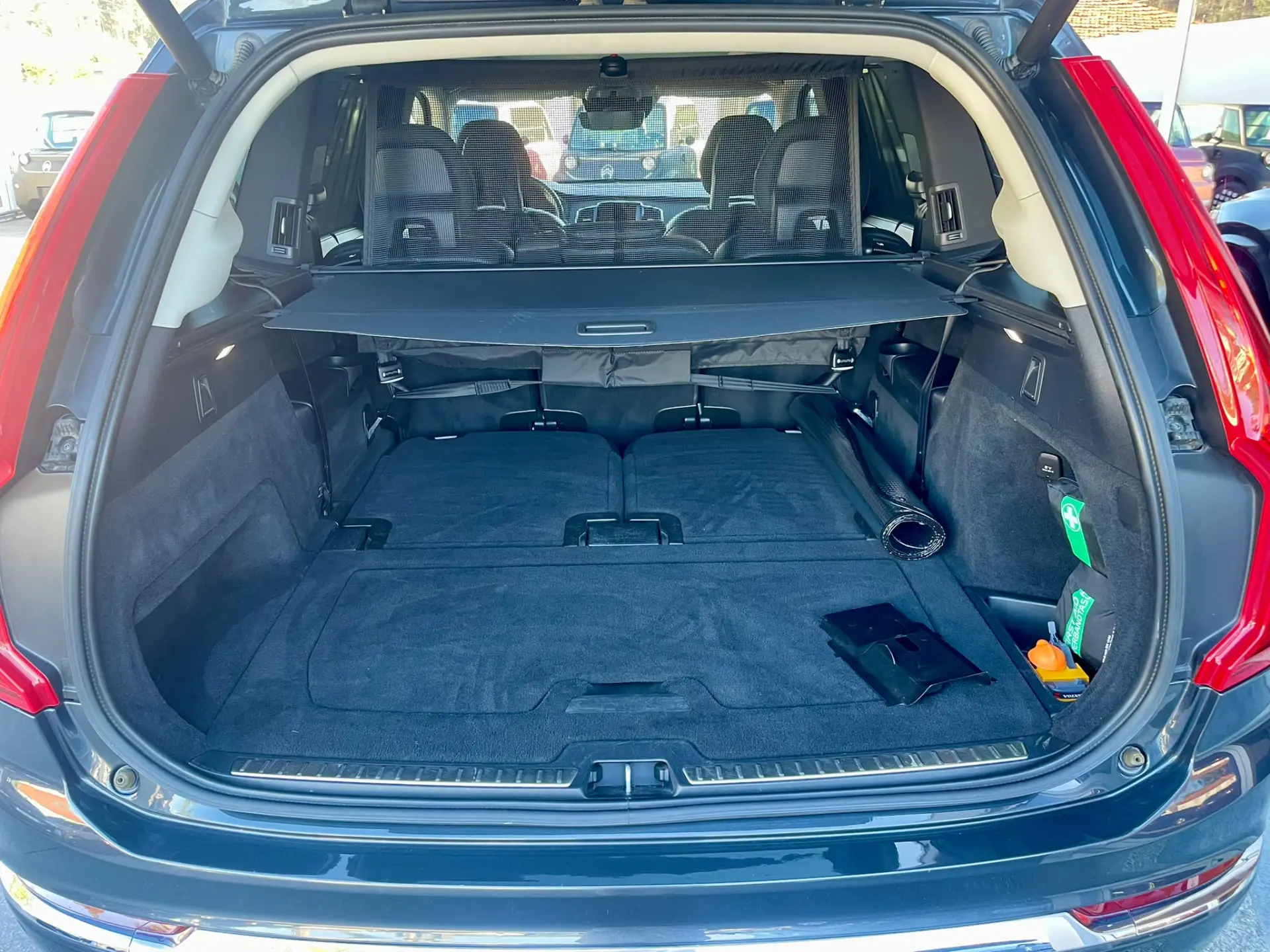 Volvo XC 90 2.0 B5 Inscription AWD 11