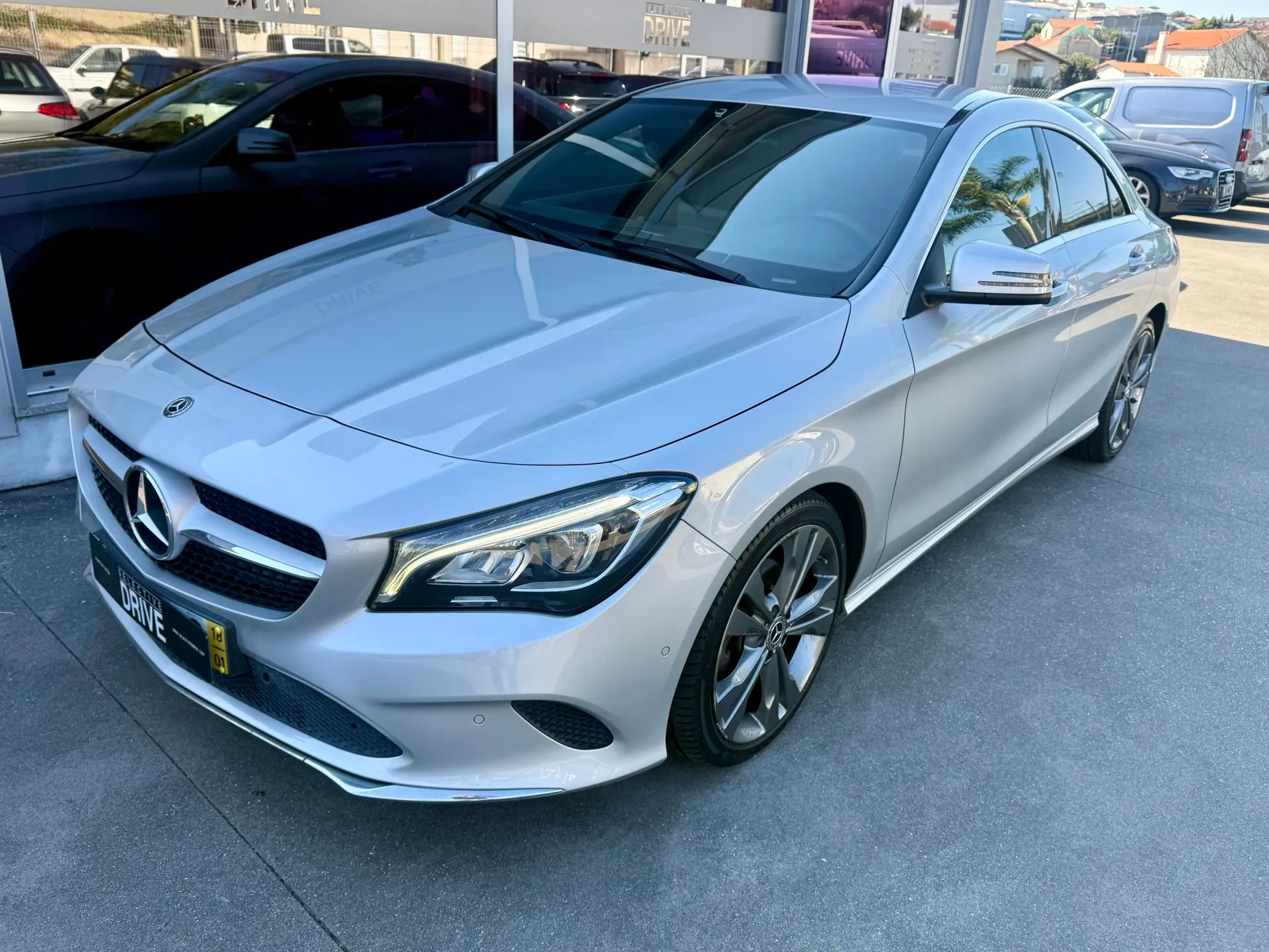 Mercedes-Benz CLA 180 d Urban 1