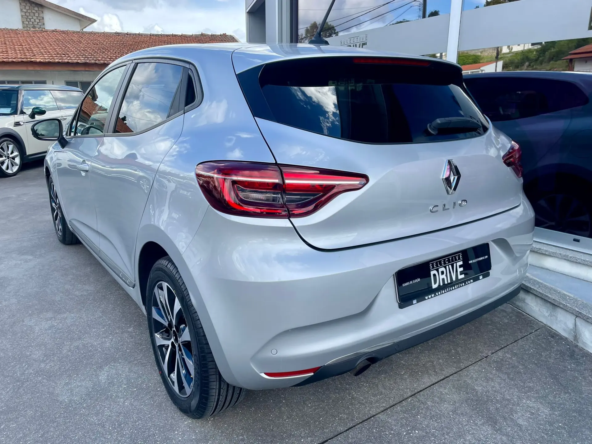 Renault Clio 1.0 TCe Intens 6