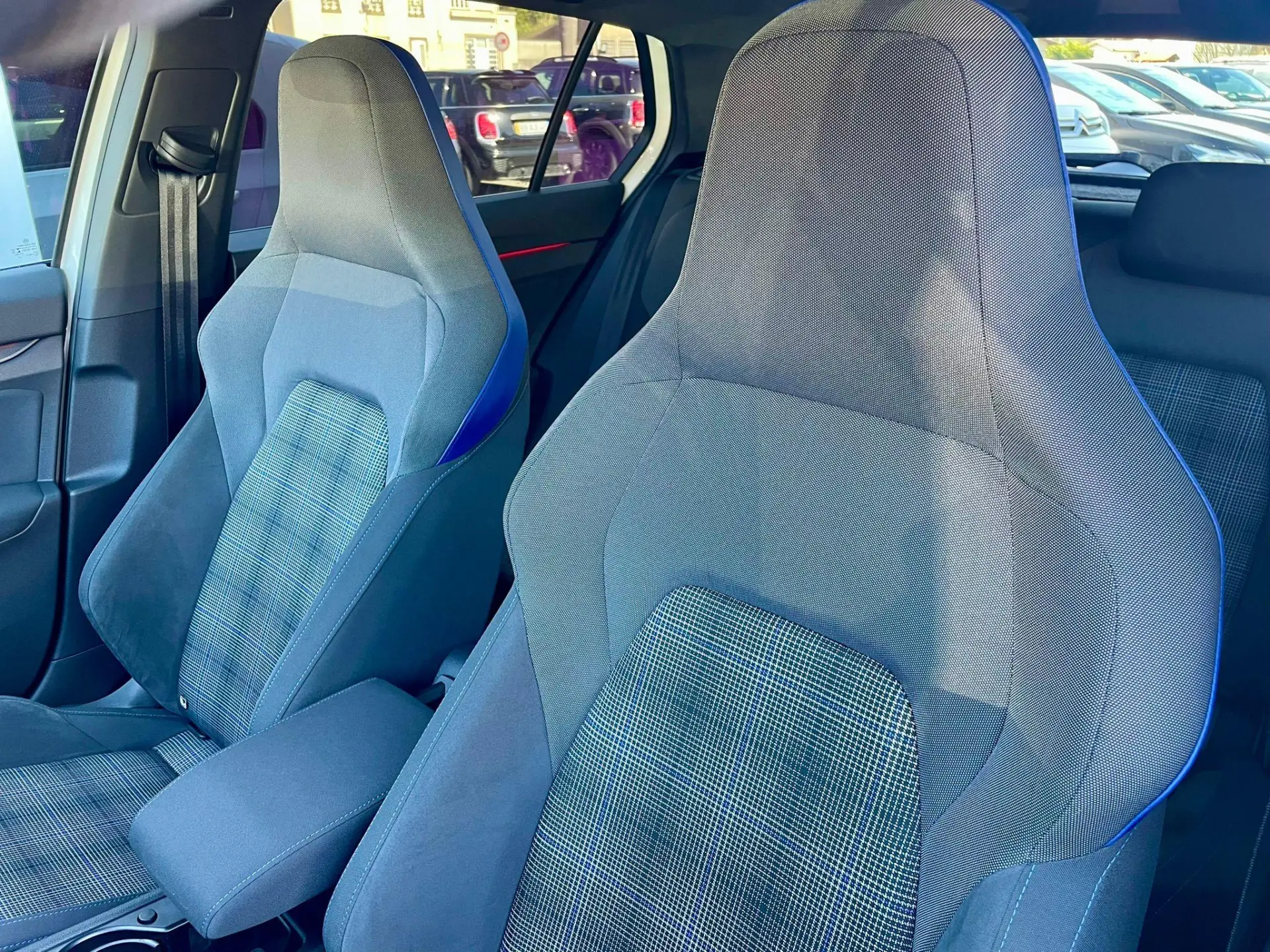 Volkswagen Golf 1.4 GTE Plug-in-Hybrid DSG 12