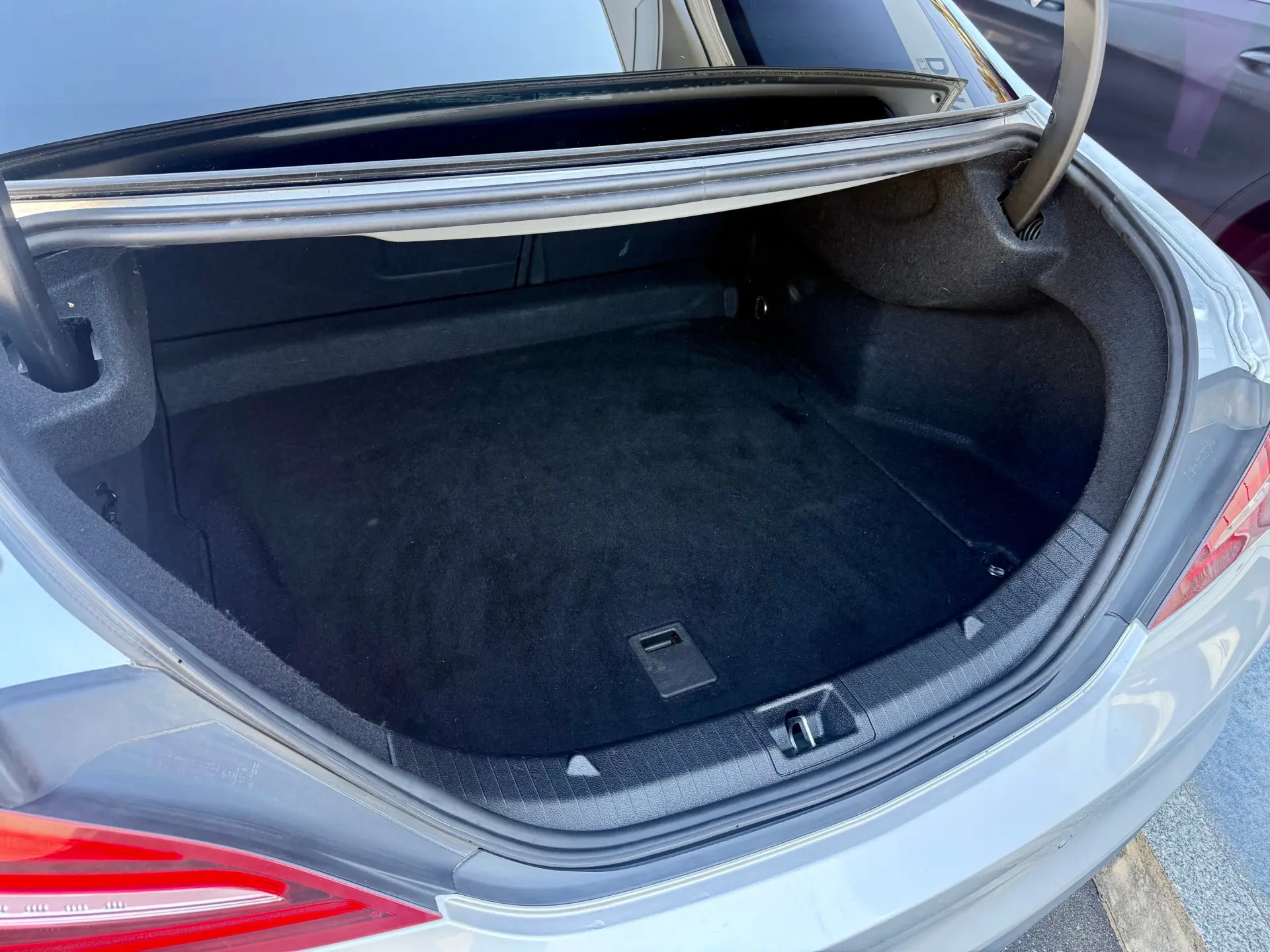 Mercedes-Benz CLA 180 d Urban 11