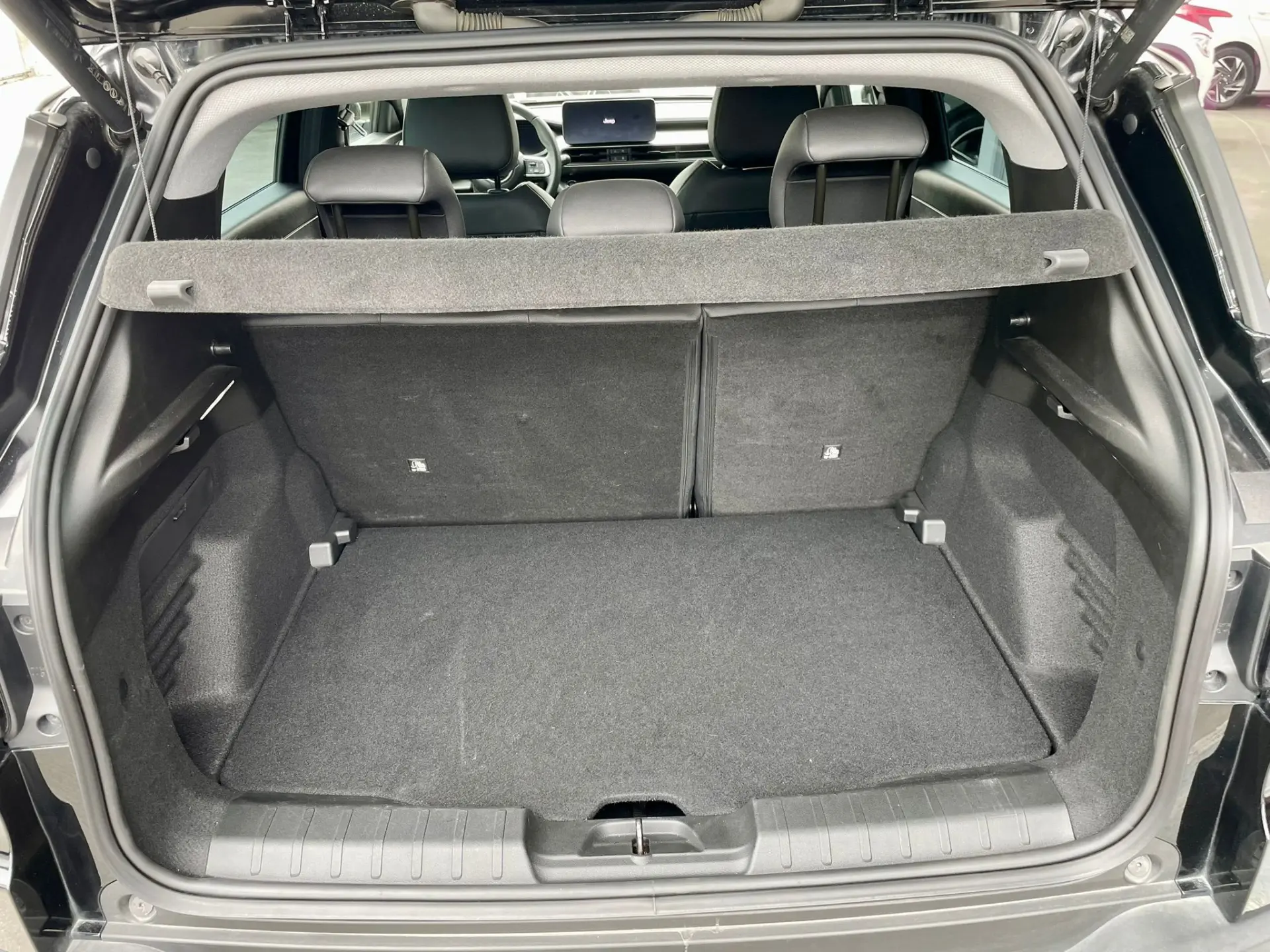 Jeep Avenger 54 kWh Summit 12