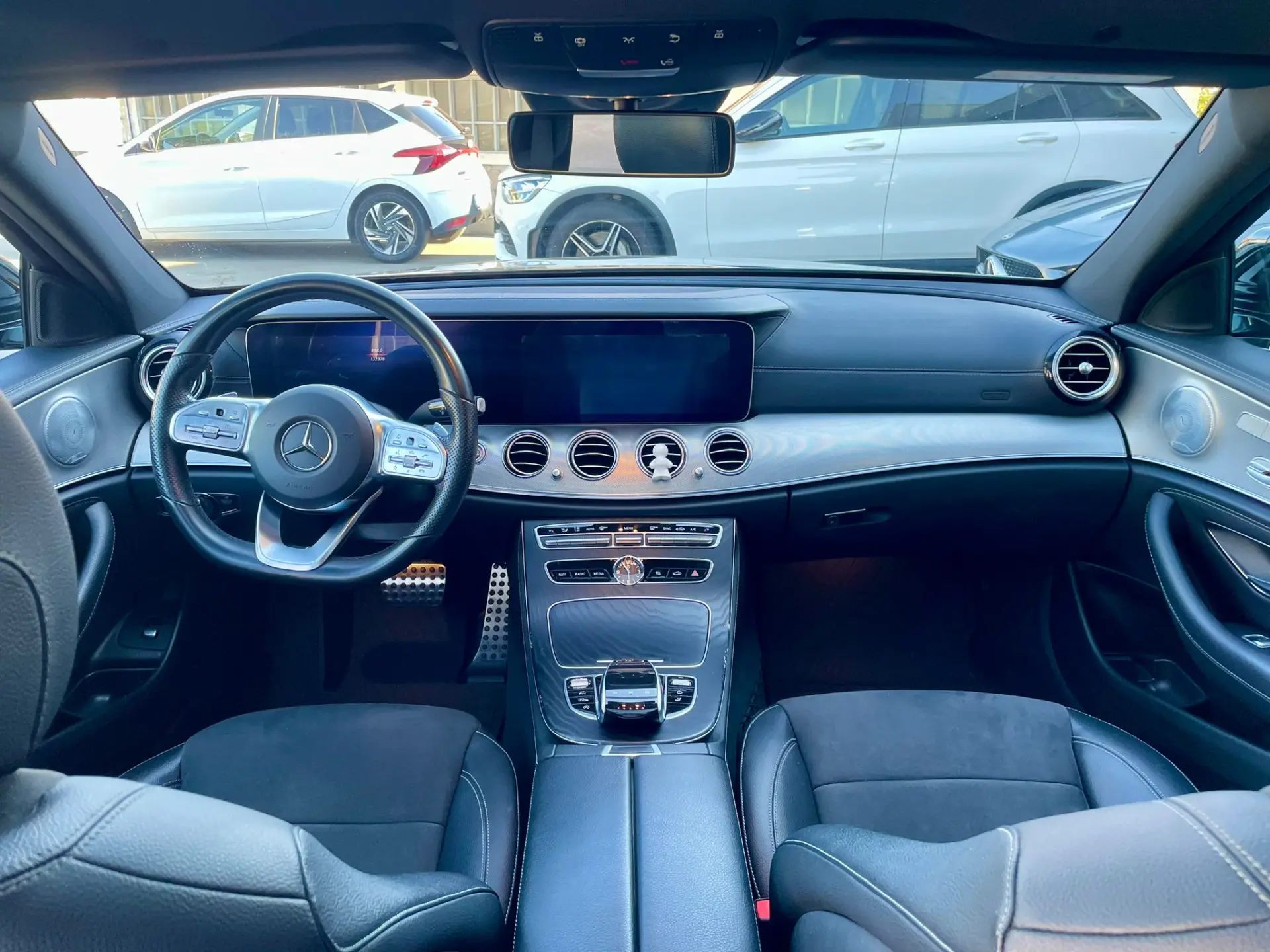 Mercedes-Benz E 300 d AMG Line 10