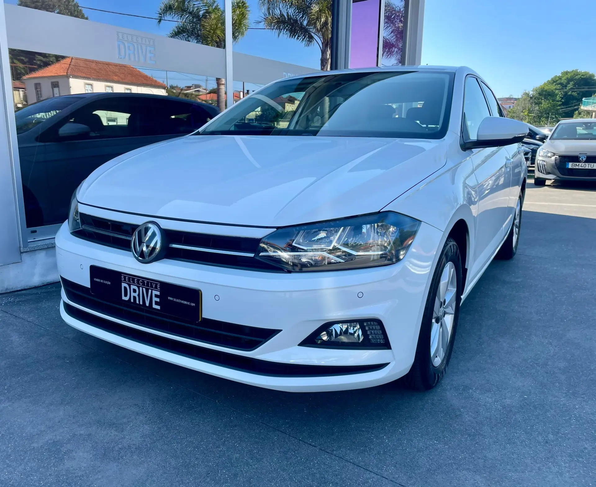 Volkswagen Polo 1.0 TSI Confortline 1