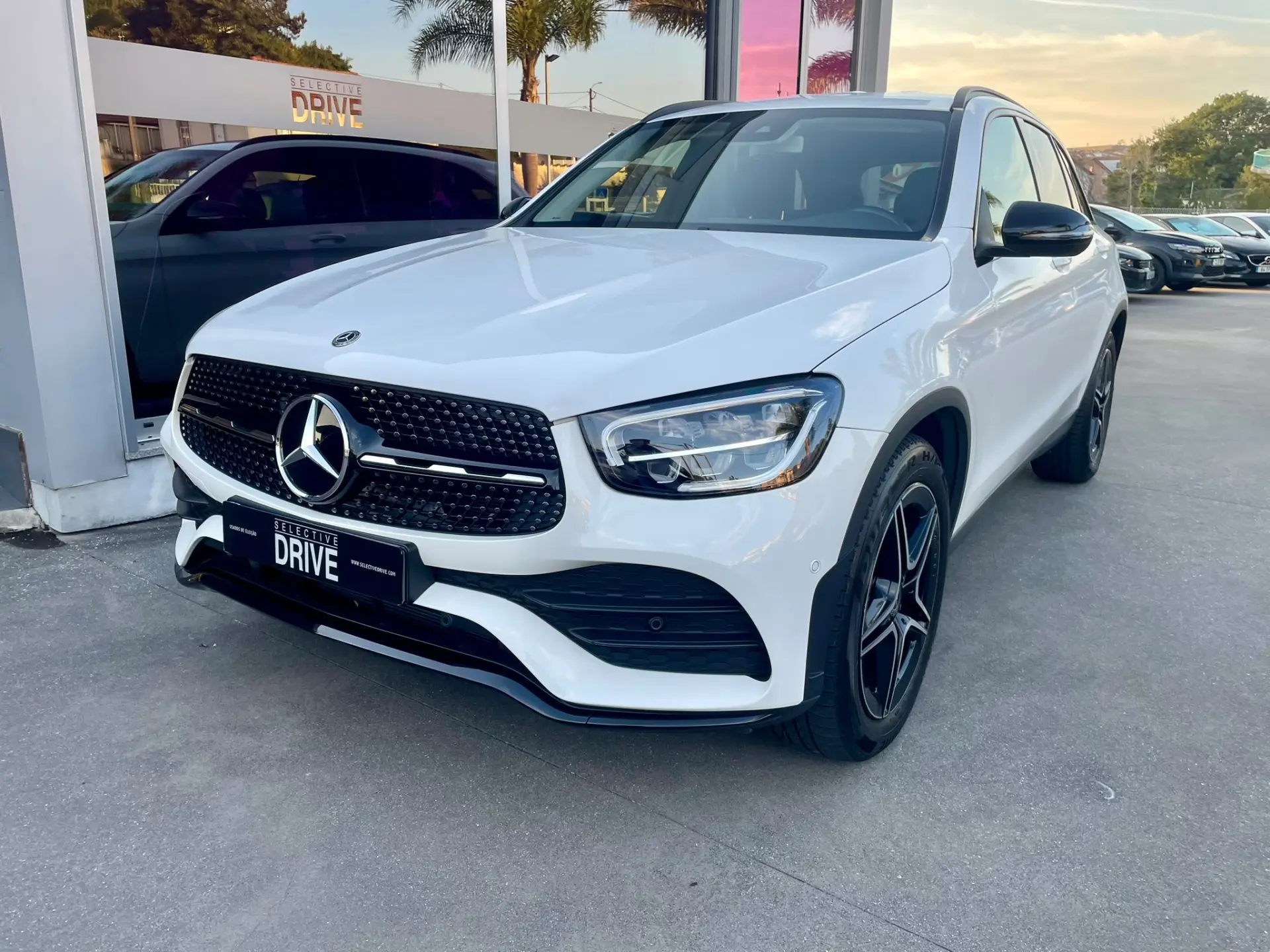 Mercedes-Benz GLC 200 4Matic 9G-TRONIC Edition AMG Line 1