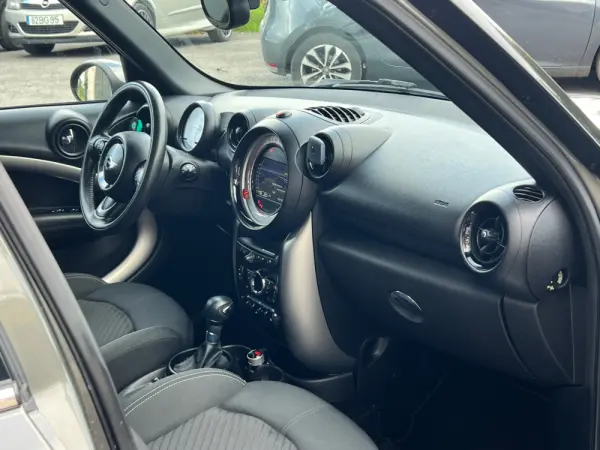 MINI Countryman Cooper D All4 Aut. 4