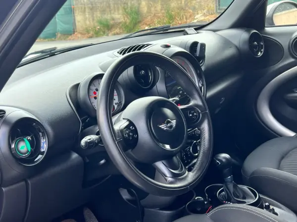 MINI Countryman Cooper D All4 Aut. 5