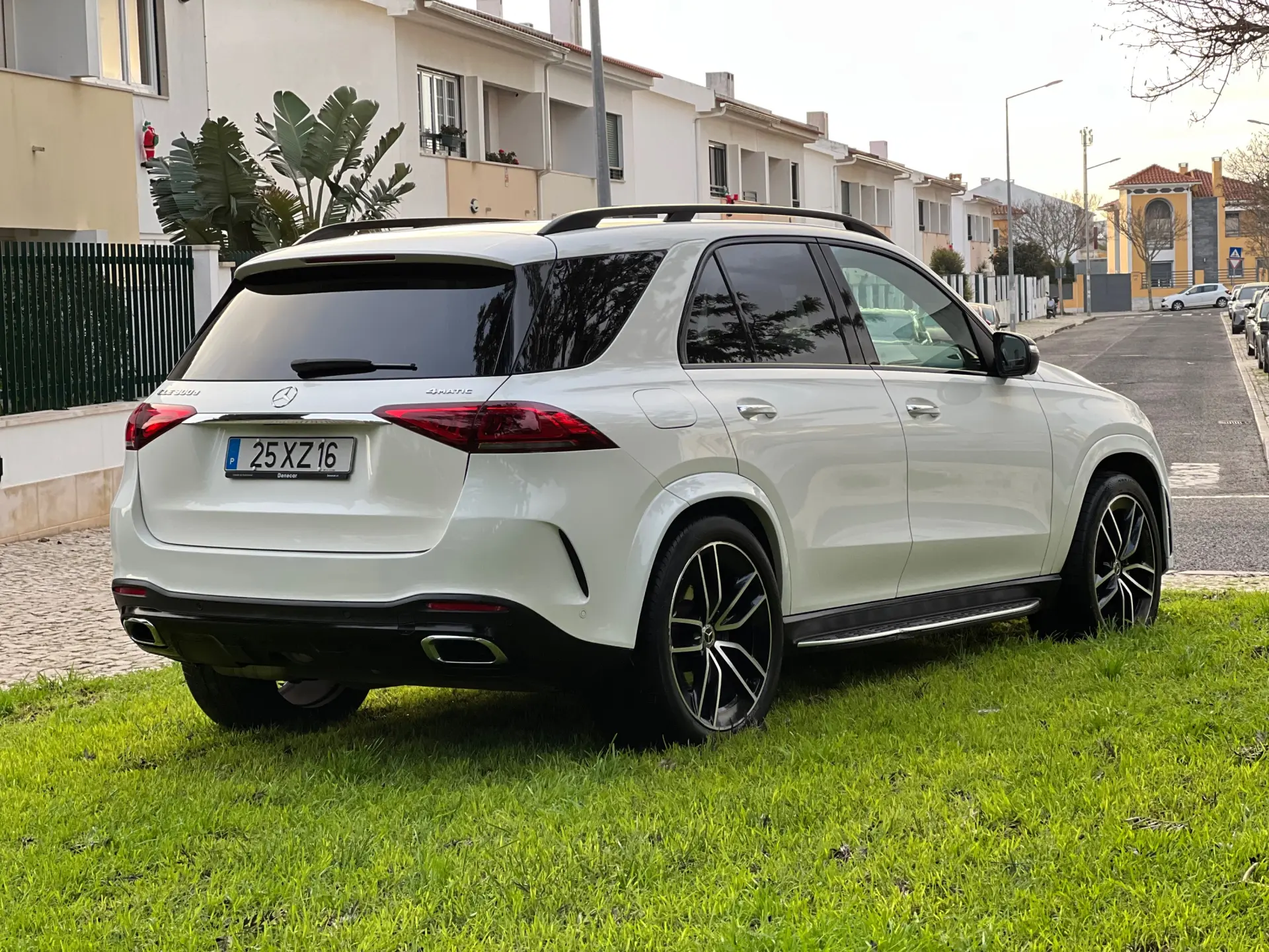 Mercedes-Benz GLE 300 d 4Matic 2