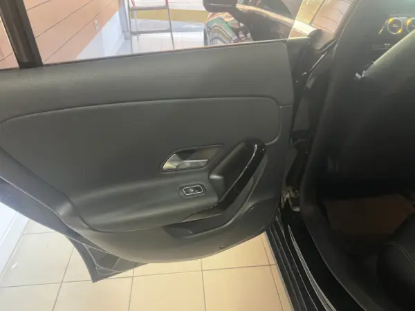 Mercedes-Benz CLA 180 d Shooting Brake Progressive Aut. 15