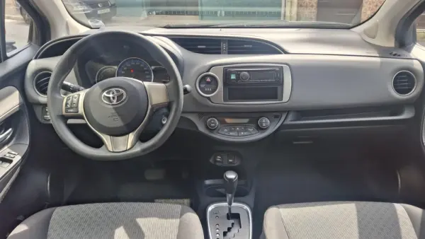 Toyota Yaris 1.5 HSD Exclusive+P.Luxury 7