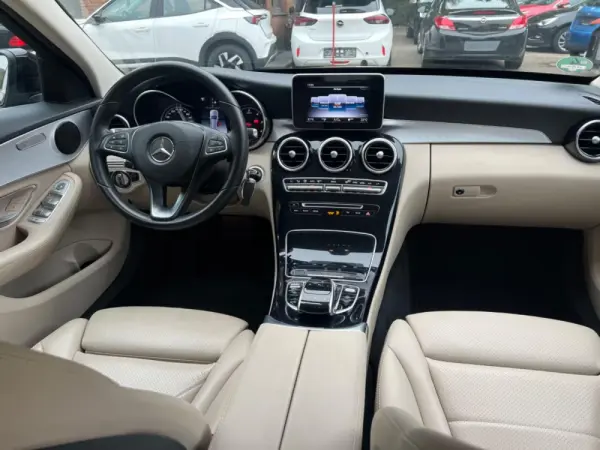 Mercedes-Benz C 200 d Station 9G-TRONIC Avantgarde 12