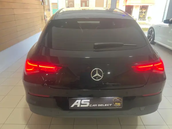 Mercedes-Benz CLA 180 d Shooting Brake Progressive Aut. 6
