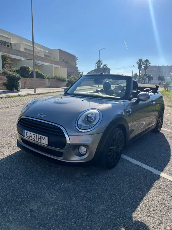 MINI Cabrio Cooper D 4