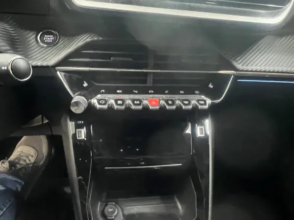 Peugeot e-2008 50 kWh GT Line 14