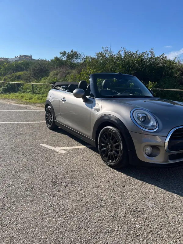 MINI Cabrio Cooper D 6