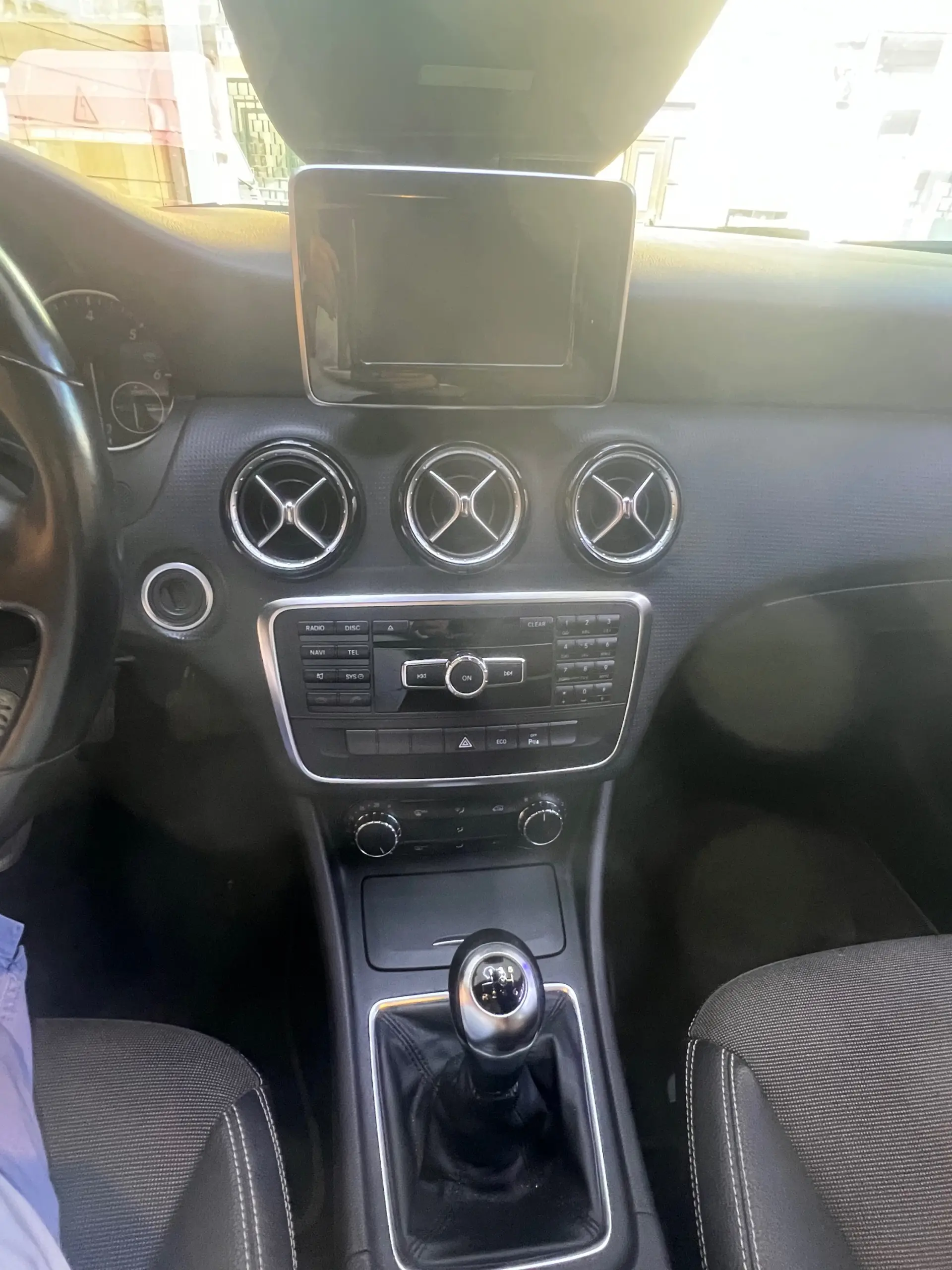 Mercedes-Benz A 180 d Urban 14