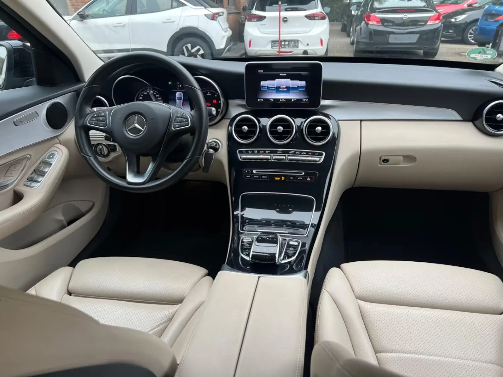 Mercedes-Benz C 200 d Station 9G-TRONIC Avantgarde 12