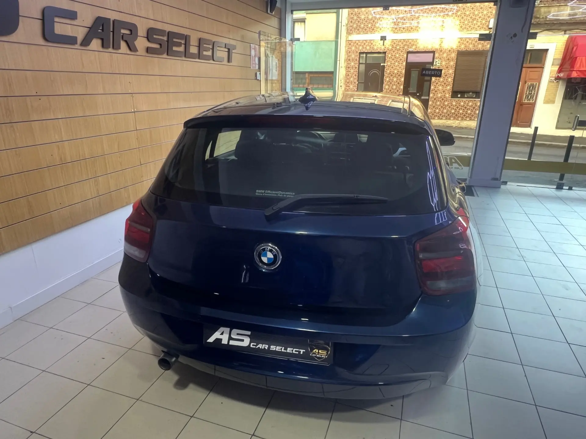 BMW 116 d EDynamics Line Sport 4
