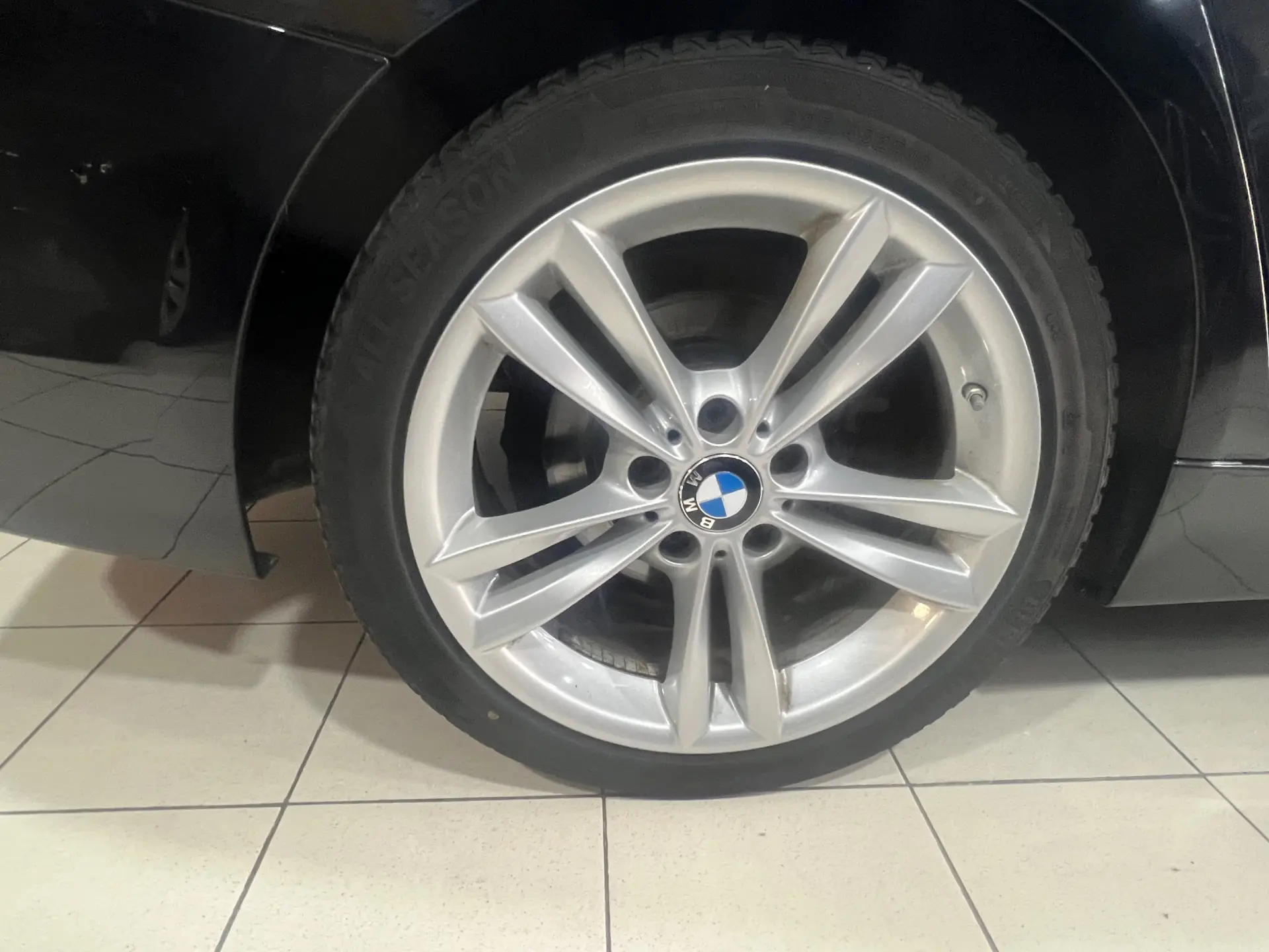 BMW 318 d Advantage Auto 5