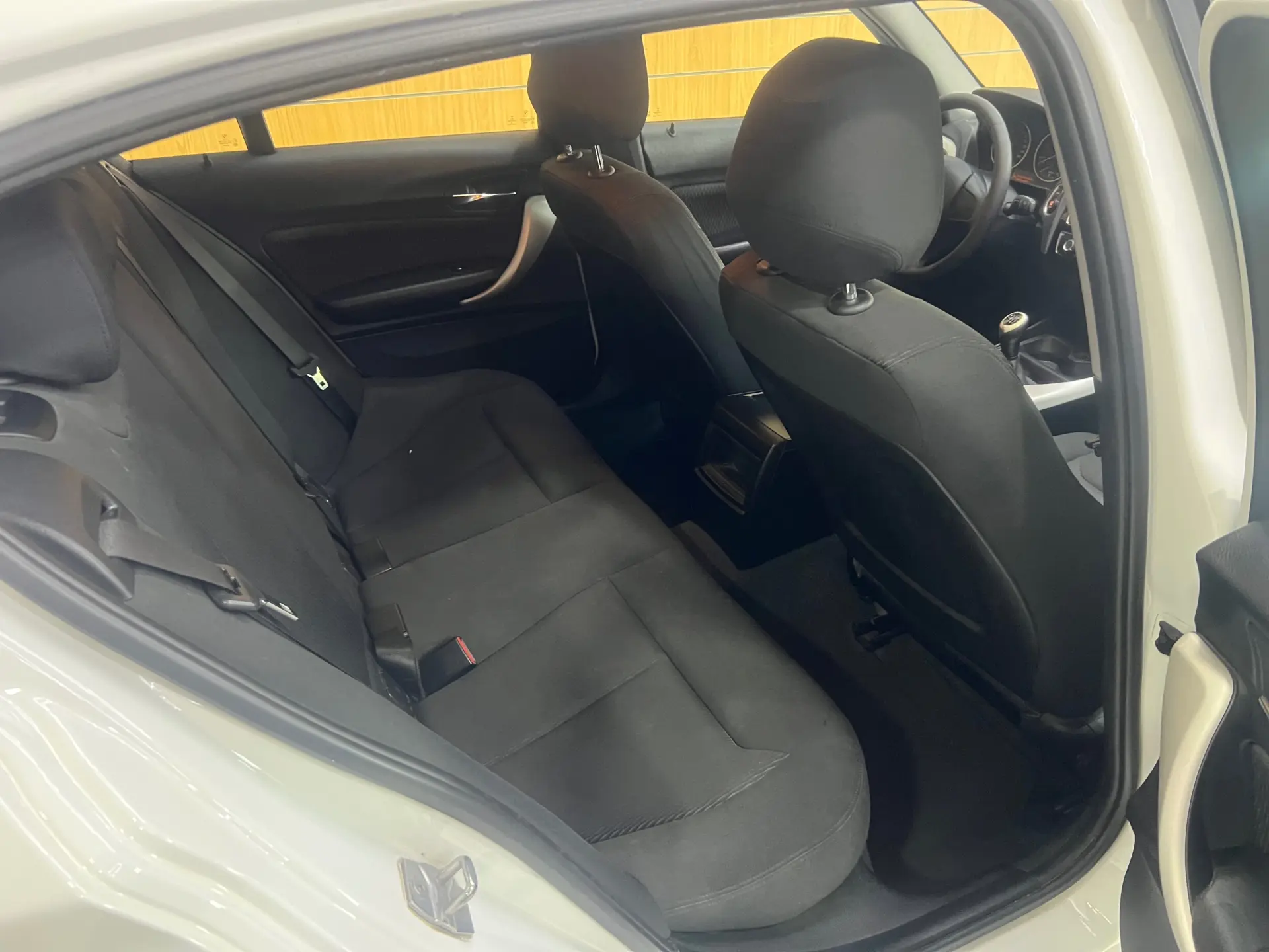 BMW 116 d EfficientDynamics 8