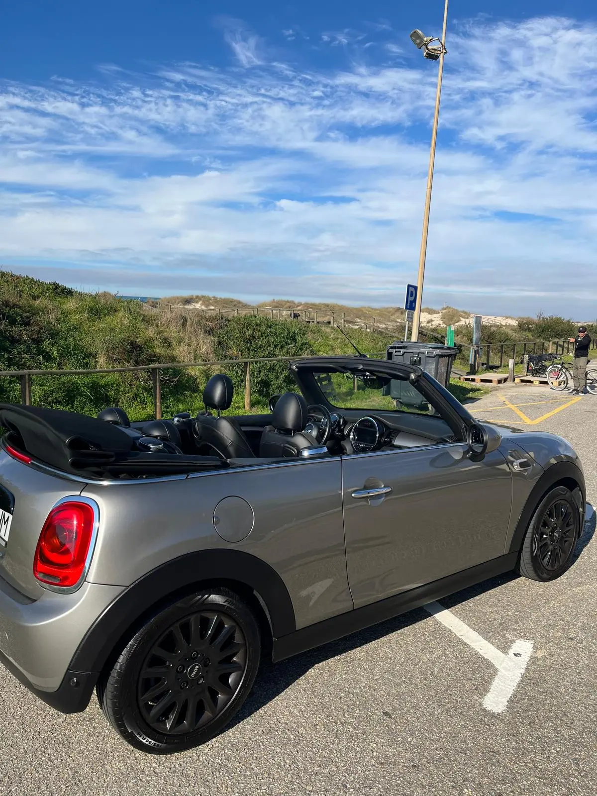MINI Cabrio Cooper D 5